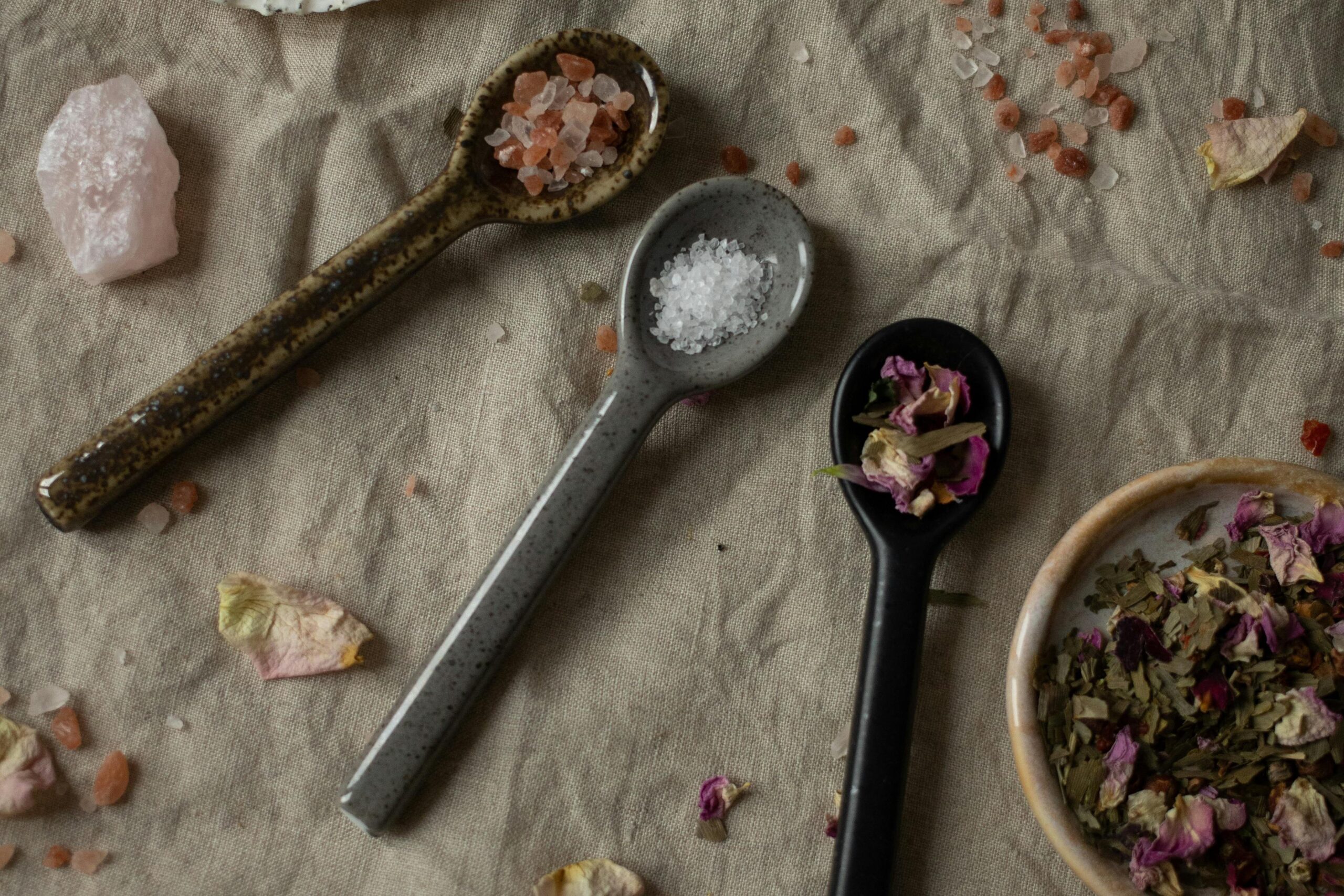 Die Geschichte des Speisesalzes: Vom Kristall zum Küchenheld